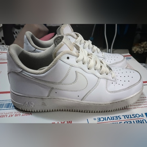 ‼️ SOLD ‼️Nike Air Force 1 '07 Men's 9 White Pre-owned - Picture 6 of 7